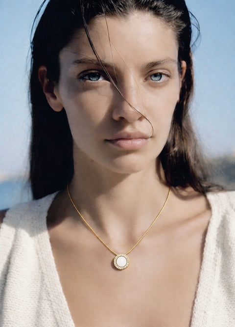 PT800GW B.Tiff White Enamel Gold Pavé 30-Stone Halo Pendant