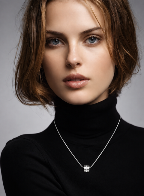 PT118W B.Tiff Barrel Pendant
