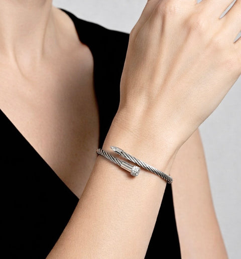 BG005W B.Tiff Pavé Pointe Cable Bangle Bracelet