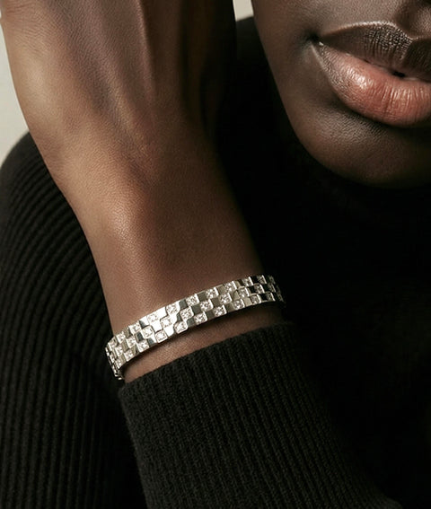 BG104W B.Tiff Pavé Treillis Bangle Bracelet