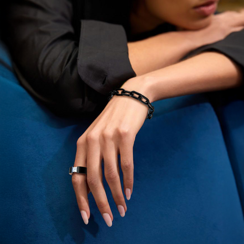 BG200B B.Tiff Black Paperclip Bracelet