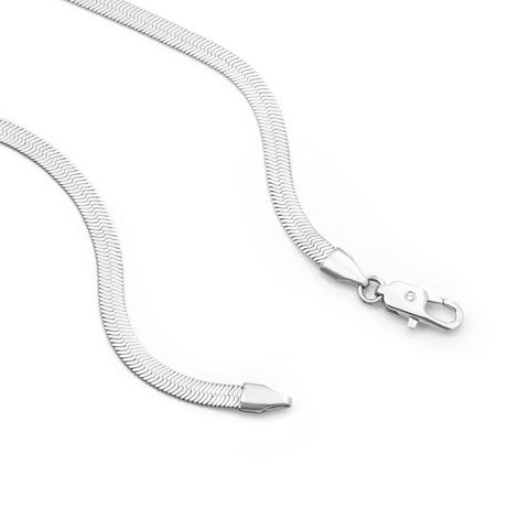 B.Tiff C004W 4 mm Silver herringbone chain necklace with lobster clasp which is paved with diamond on a white background