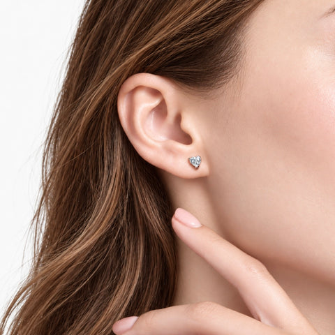 ER009W B.Tiff .75 ct Heart Solitaire Stud Earrings