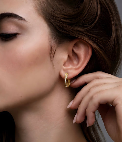 ER411G B.Tiff Gold Pavé 34-Stone Hoop Earrings
