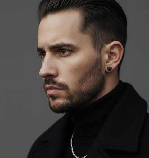 ER005B B.Tiff Black Heart Stud Earrings