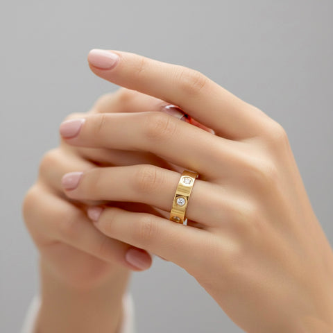 RG808G B.Tiff Gold 8-Stone Pave Ring