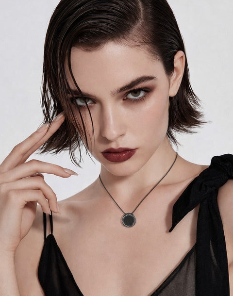 PT207B B.Tiff Black Pavé 30-Stone Halo Pendant Necklace