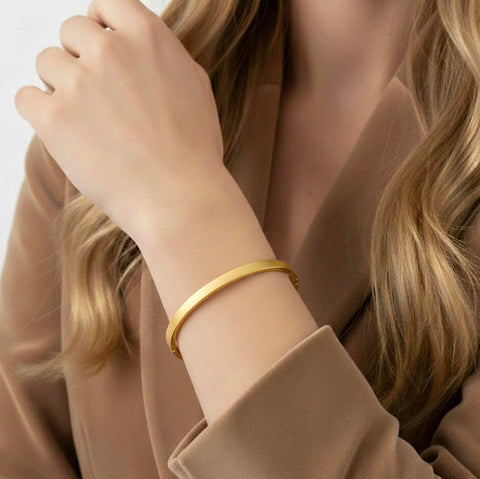 BG300G B.Tiff Simplicity Narrow Gold Bangle Bracelet