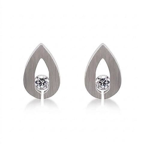 ER106W B.Tiff Drop Earrings