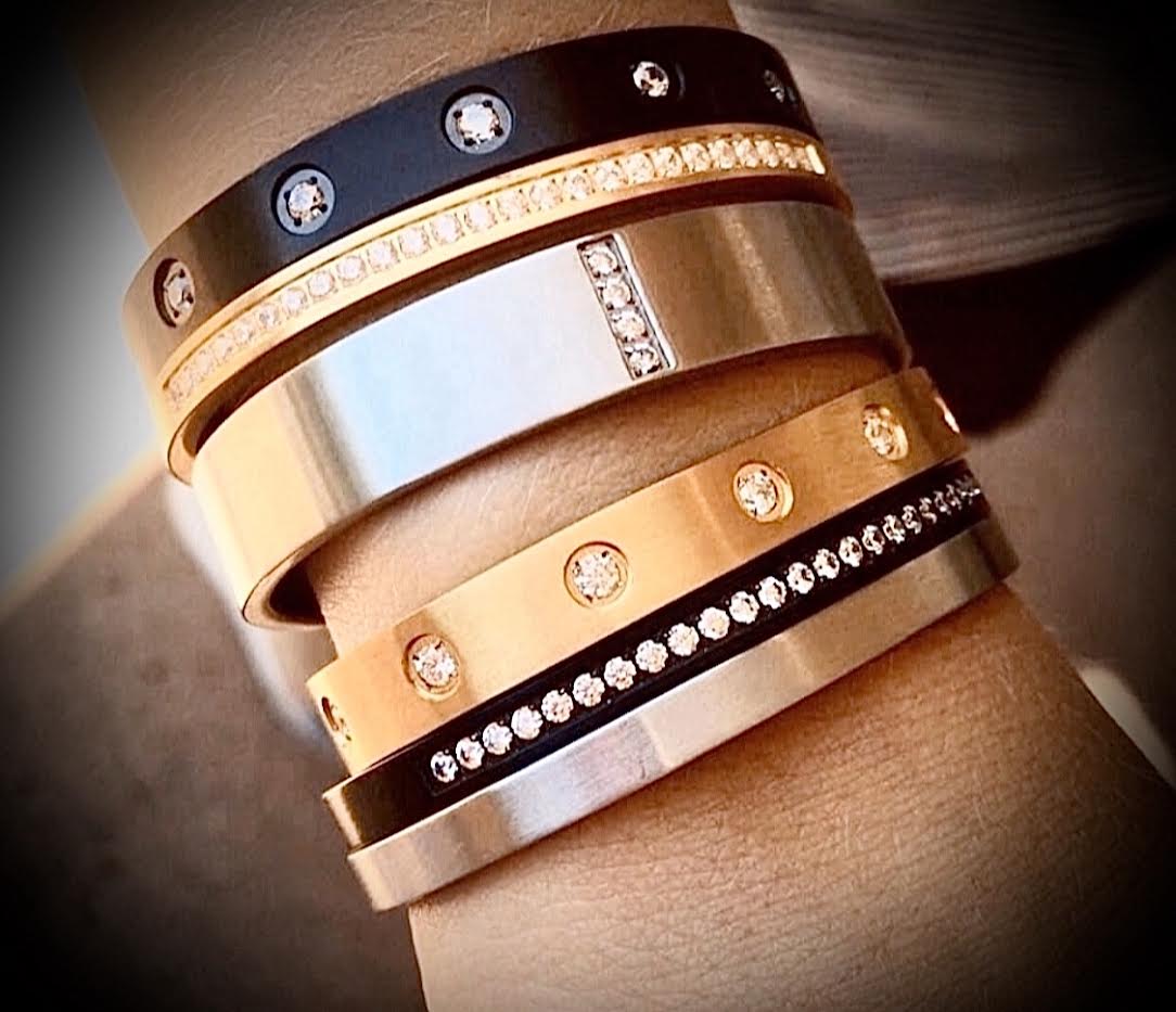 Buy Gold-Toned Bracelets & Bangles for Women by MANSIYAORANGE Online |  Ajio.com