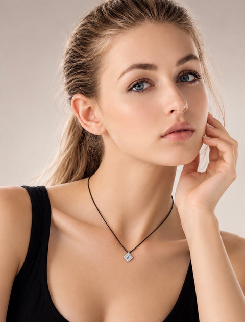 PT301W B.Tiff Cubi Pendant Necklace