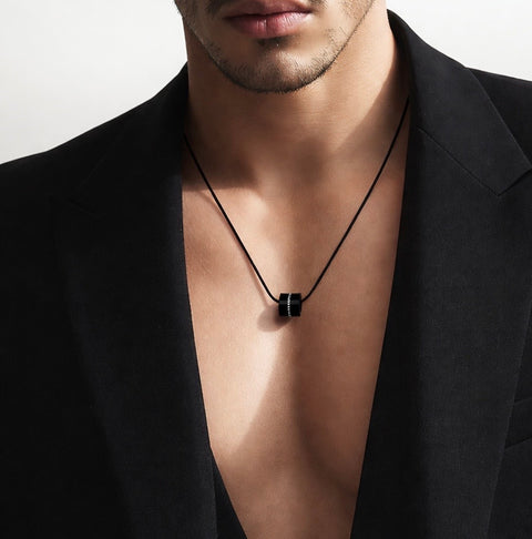 PT118B B.Tiff Black Barrel Pendant