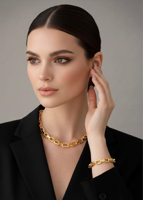 C010G B.Tiff Gold High Polish Edge Paperclip Link Necklace