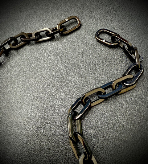 C201B B.Tiff High Polish Black Paperclip Extender