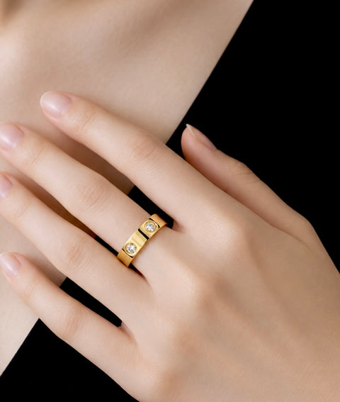 RG808G B.Tiff Gold 8-Stone Pave Ring