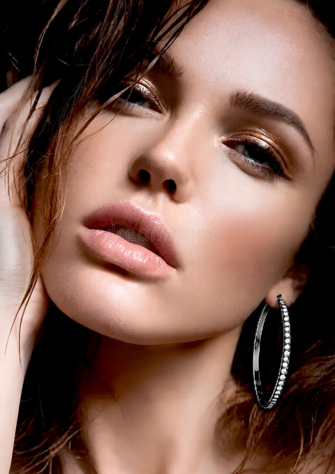 ER322B B.Tiff Black Pavé 146-Stone Big Hoop Earrings