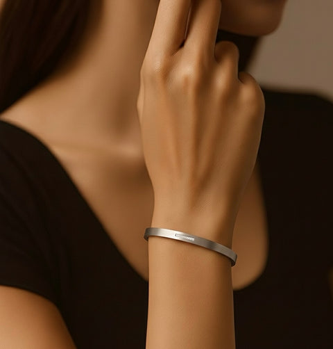 BG309W B.Tiff 9-Stone Pave Bangle Bracelet