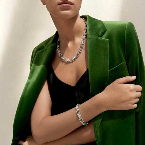 C515W B.Tiff Talon Chain Necklace