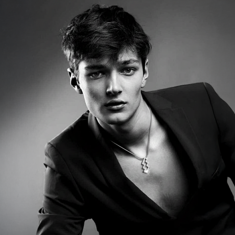 PT126W B.Tiff Éclair Pendant Necklace