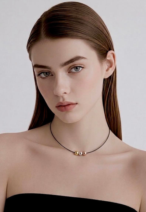 PT302B B.Tiff Triolette Pendant Necklace [Black Chain]