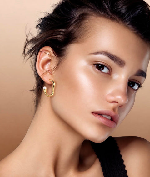 ER082G B.Tiff High Polish Rivière Freshwater Pearl Gold Earrings